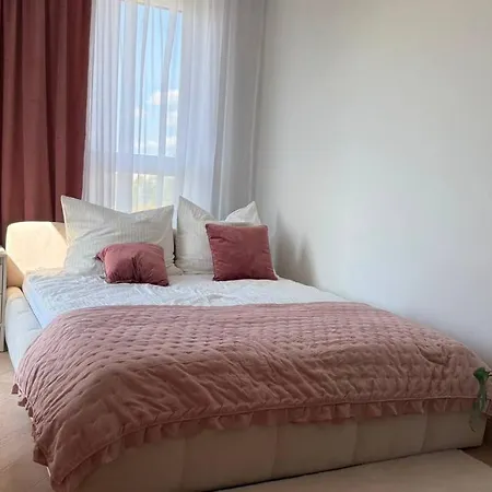 Apartment Rokietnica Deluxe By Bookinghost *