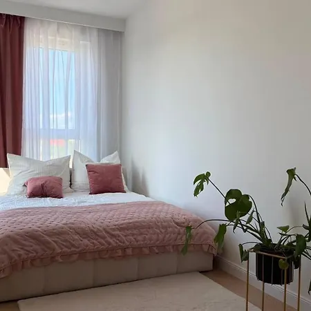 Rokietnica Deluxe By Bookinghost Apartment Rokietnica (Poznan)
